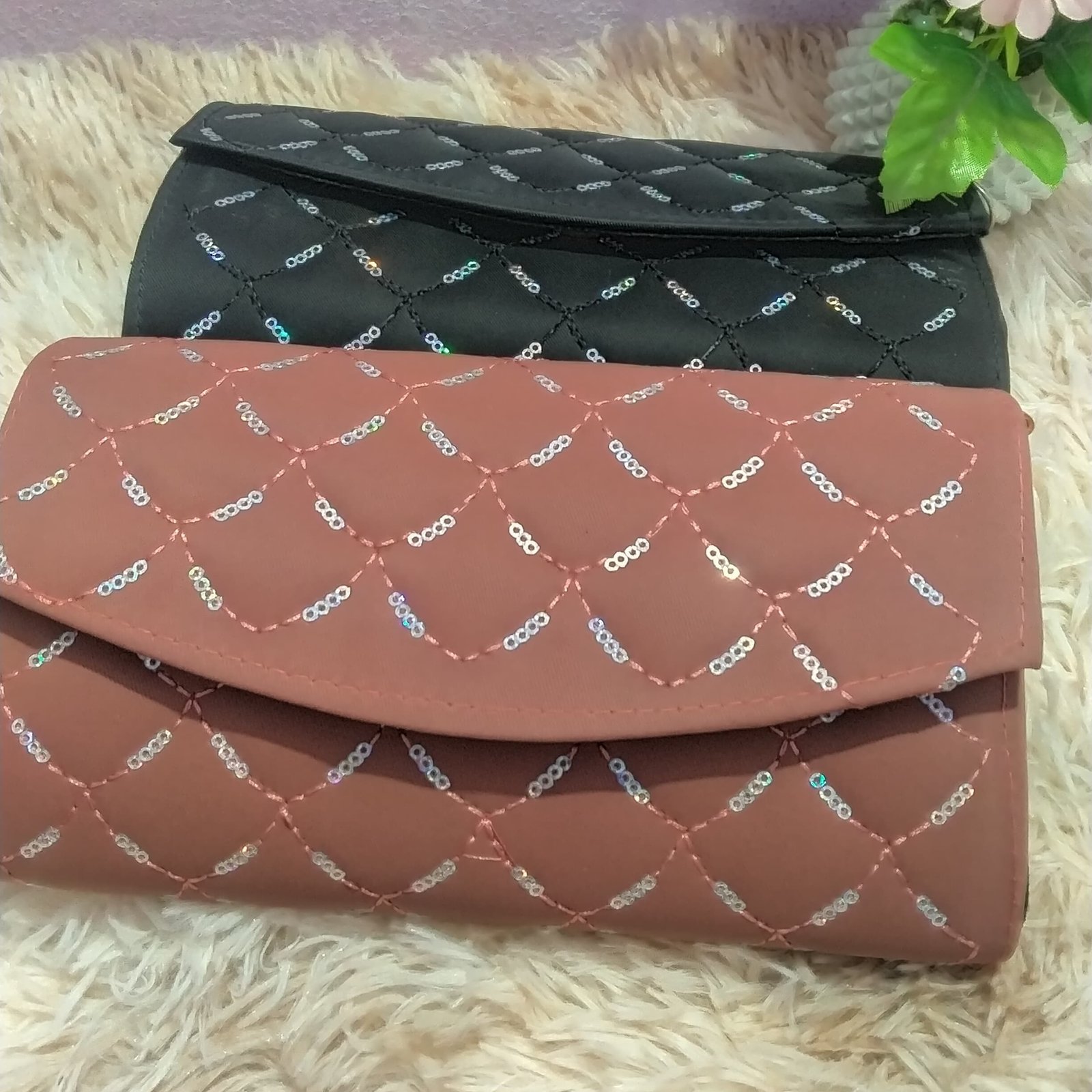 Elegant Women’s Sequin Quilted Chain Clutch Bag | Premium Shoulder & Crossbody Purse